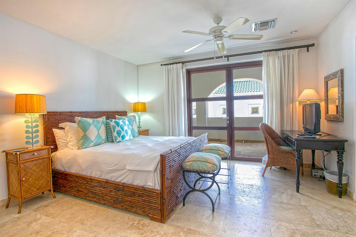 Villa Rental St Martin - Bedroom double beds